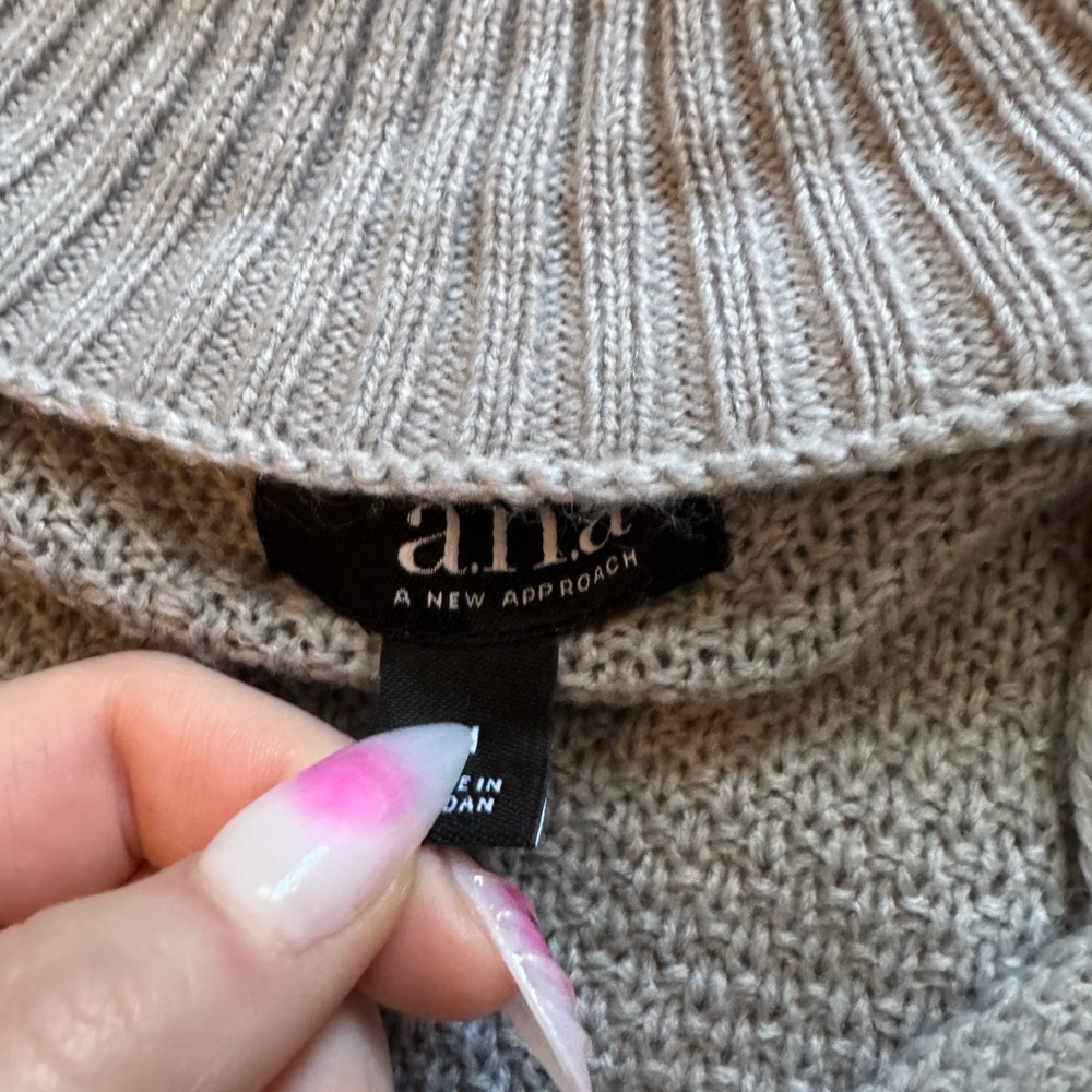 Ana sweater - Picture 2 of 6